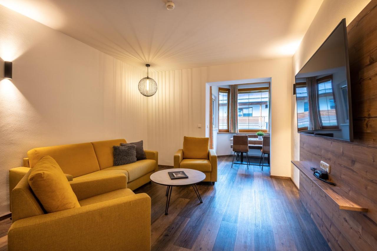 Aparthotel Tyrol 4*